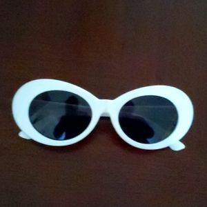 Petals and Peacocks sunglasses - Kurt Cobain Clout style